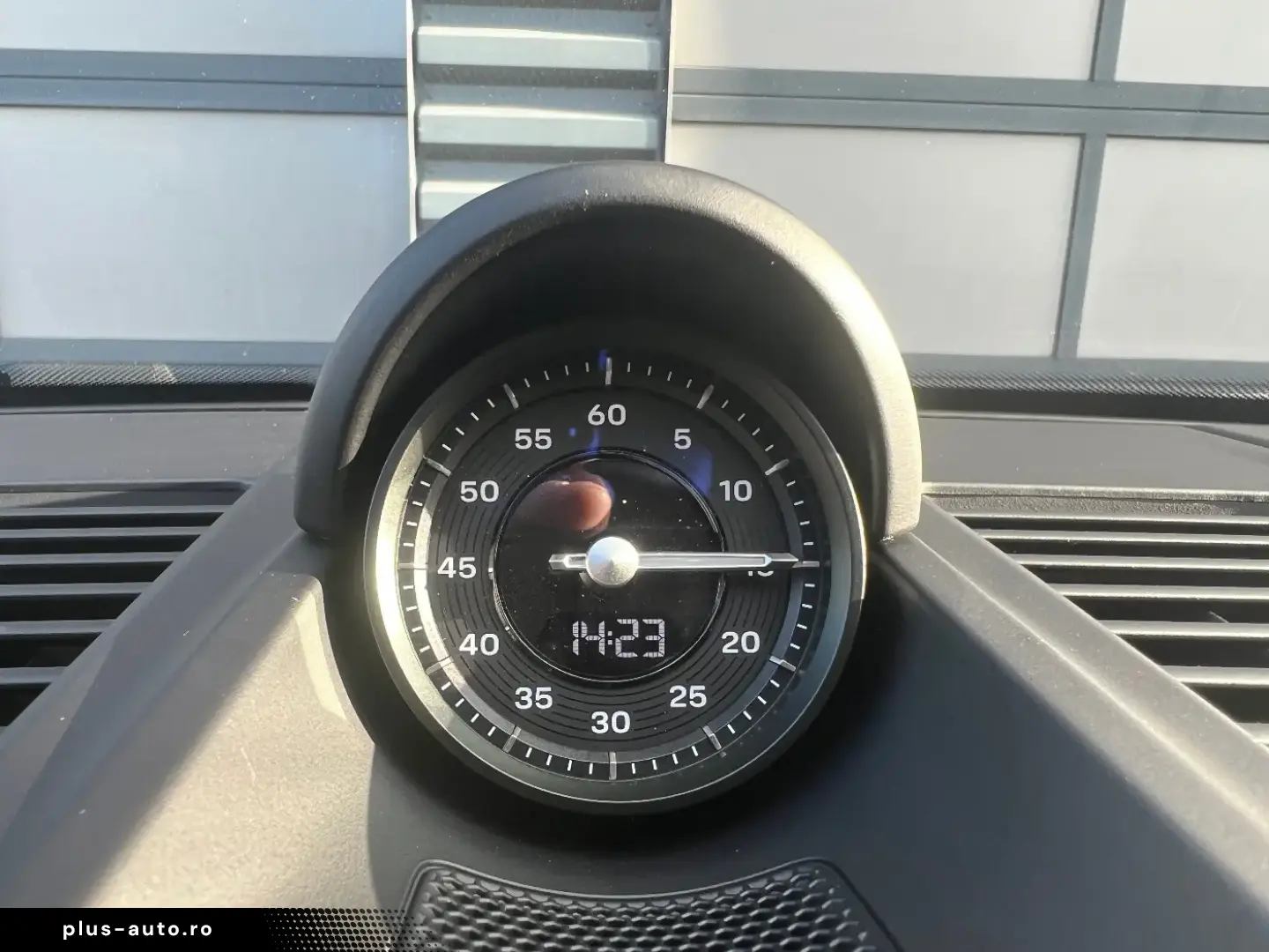 Porsche 992 (911) Carrera 4S Cabrio   Liftsystem   BOSE