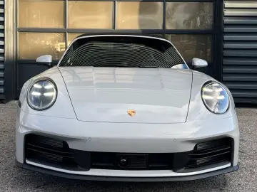 Porsche 992 (911) Carrera 4S Cabrio   Liftsystem   BOSE