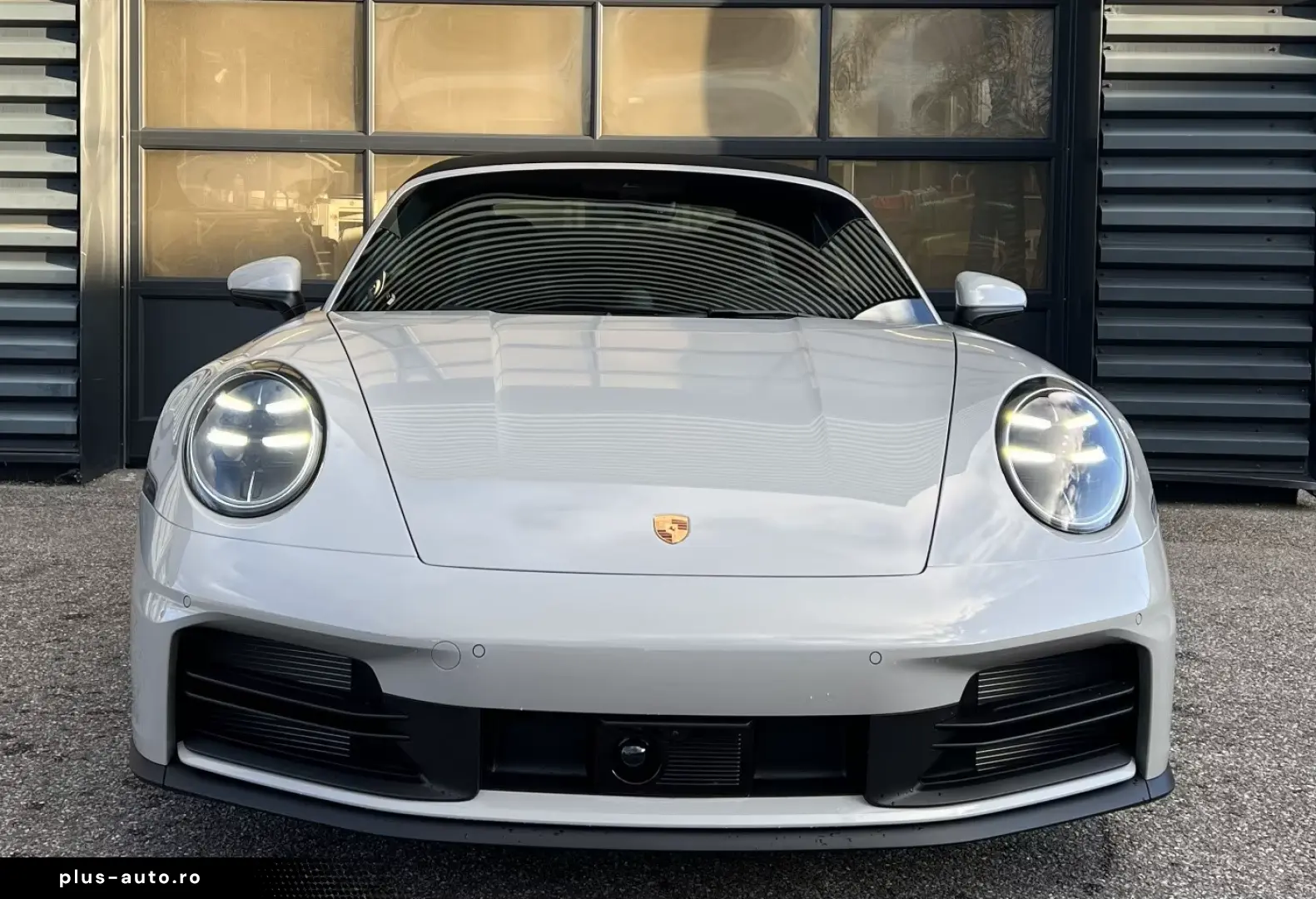 Porsche 992 (911) Carrera 4S Cabrio   Liftsystem   BOSE