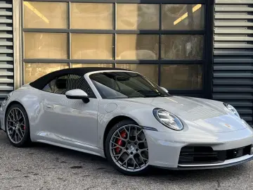 Porsche 992 (911) Carrera 4S Cabrio   Liftsystem   BOSE
