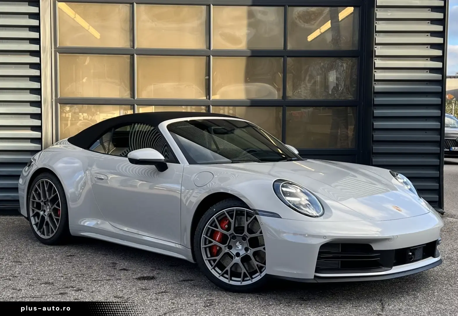 Porsche 992 (911) Carrera 4S Cabrio   Liftsystem   BOSE