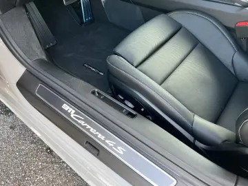 Porsche 992 (911) Carrera 4S Cabrio   Liftsystem   BOSE
