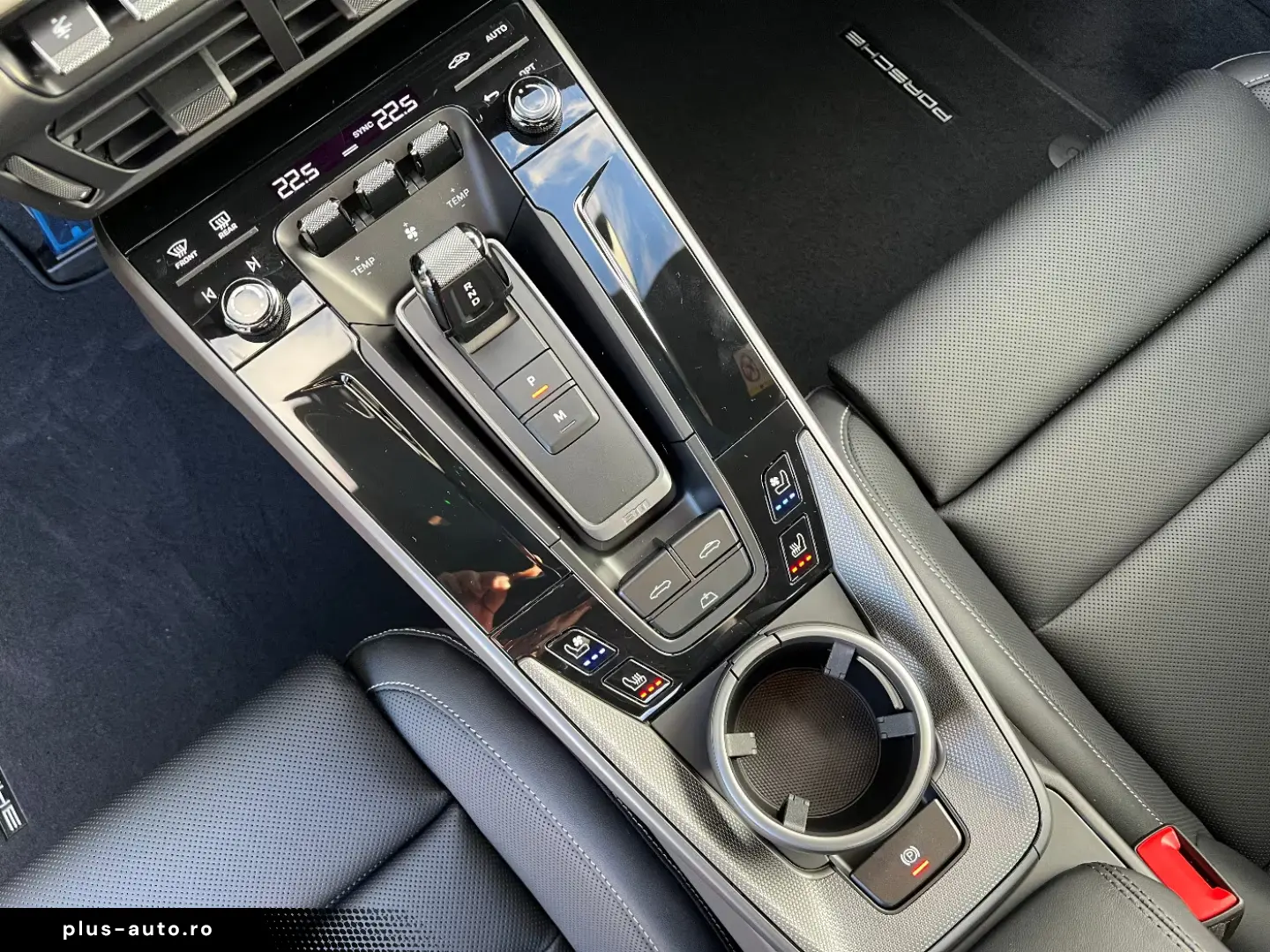 Porsche 992 (911) Carrera 4S Cabrio   Liftsystem   BOSE