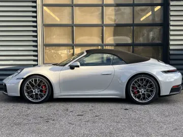 Porsche 992 (911) Carrera 4S Cabrio   Liftsystem   BOSE