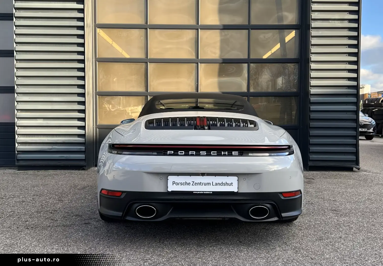 Porsche 992 (911) Carrera 4S Cabrio   Liftsystem   BOSE