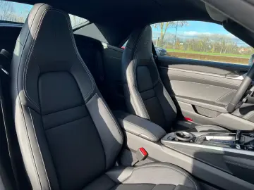 Porsche 992 (911) Carrera 4S Cabrio   Liftsystem   BOSE