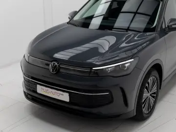 Volkswagen Tiguan 2.0TDI DSG Life Camera Side Lane ACC