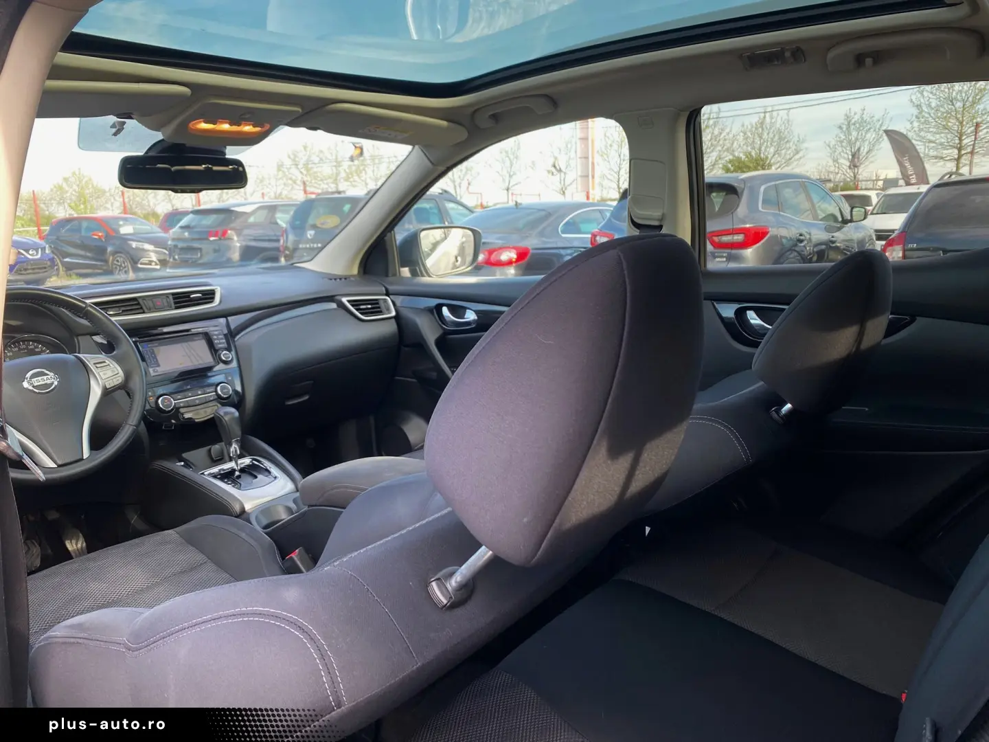 Nissan Qashqai 1.6dci 130CP Automat Navi Panoramic