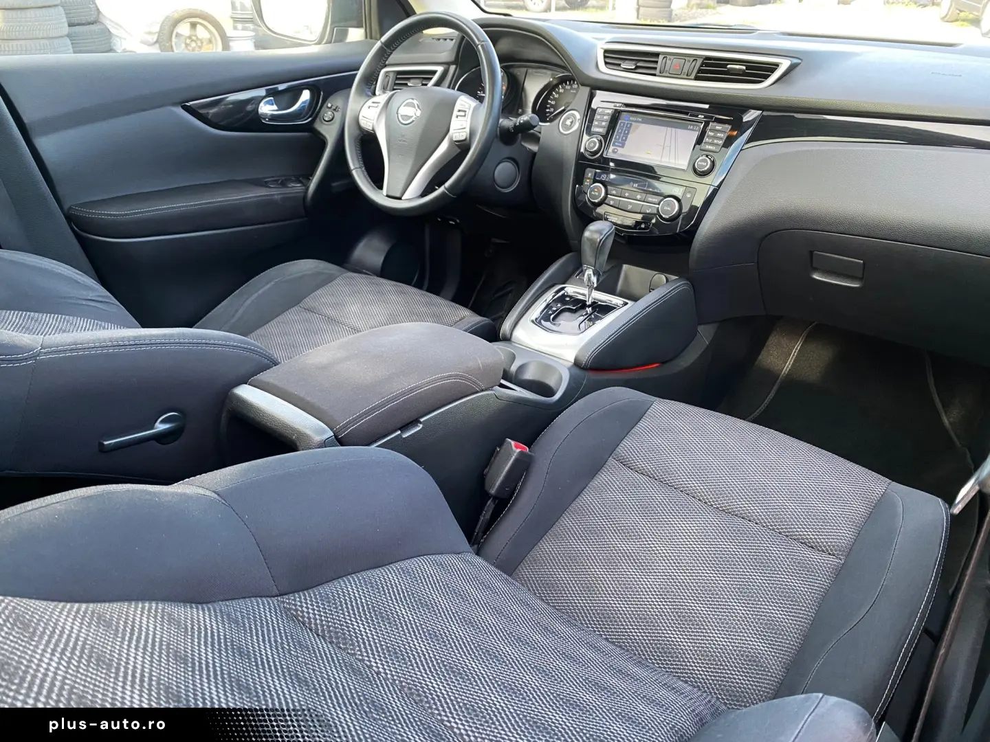 Nissan Qashqai 1.6dci 130CP Automat Navi Panoramic