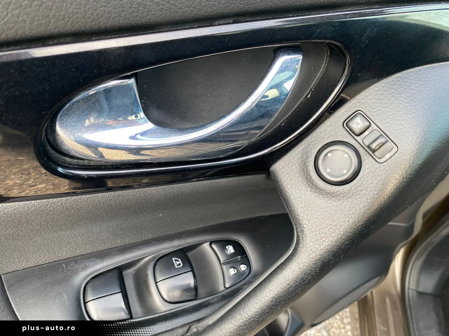 Nissan Qashqai 1.6dci 130CP Automat Navi Panoramic