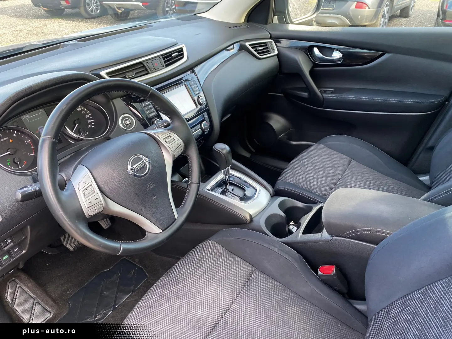 Nissan Qashqai 1.6dci 130CP Automat Navi Panoramic