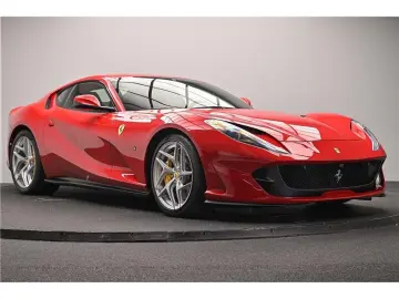 FERRARI 812 superfast 6.5 V12 800