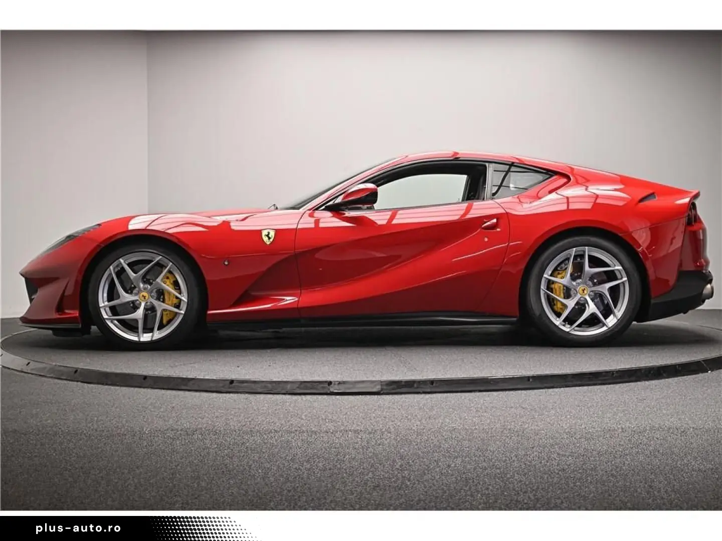 FERRARI 812 superfast 6.5 V12 800