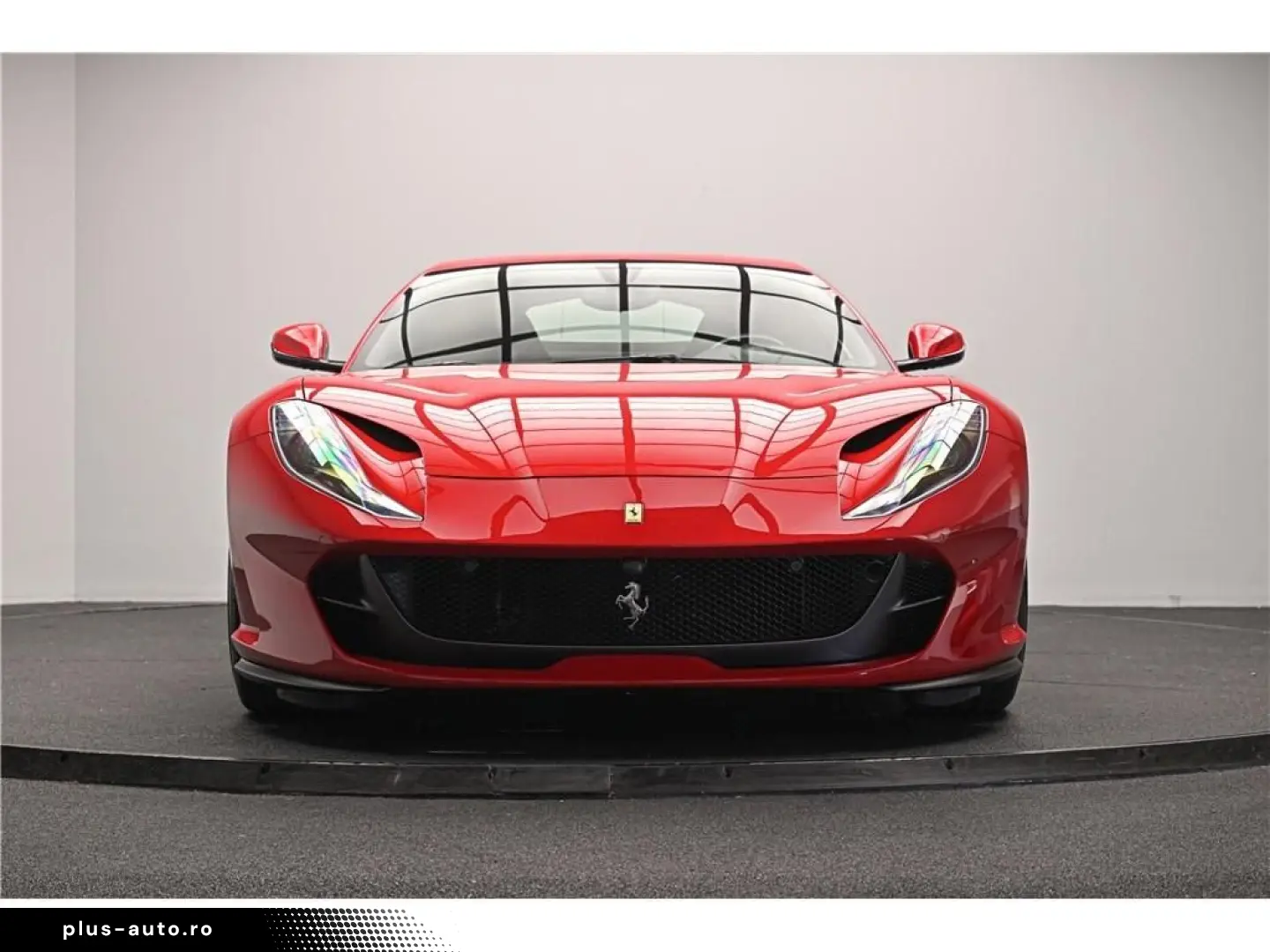 FERRARI 812 superfast 6.5 V12 800