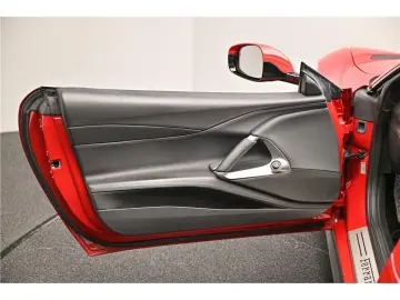 FERRARI 812 superfast 6.5 V12 800