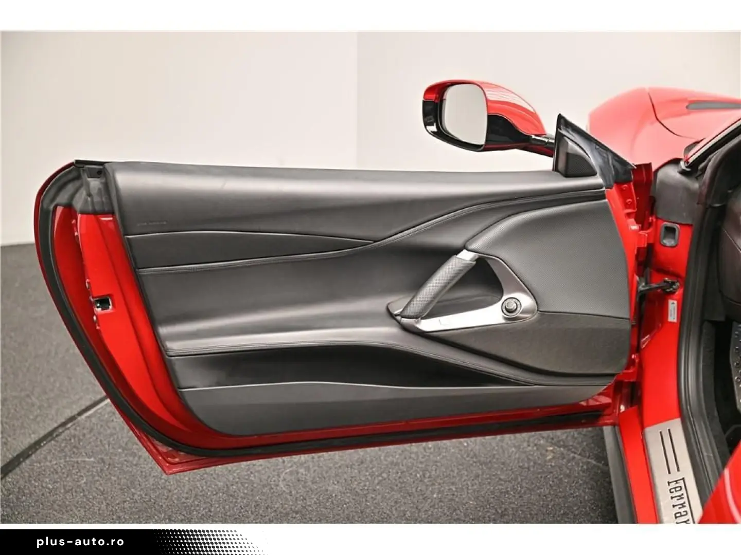 FERRARI 812 superfast 6.5 V12 800