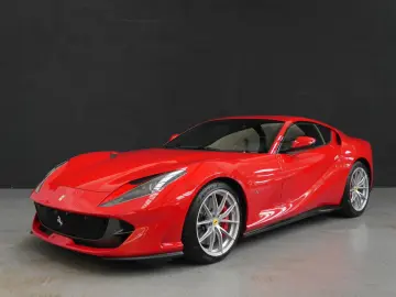 FERRARI 812 6.5 V12 Superfast DCT F1 LIFT Deutsch 2.Hand