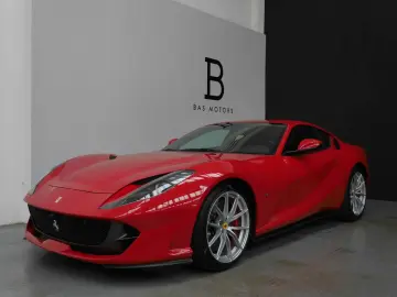 FERRARI 812 6.5 V12 Superfast DCT F1 LIFT Deutsch 2.Hand