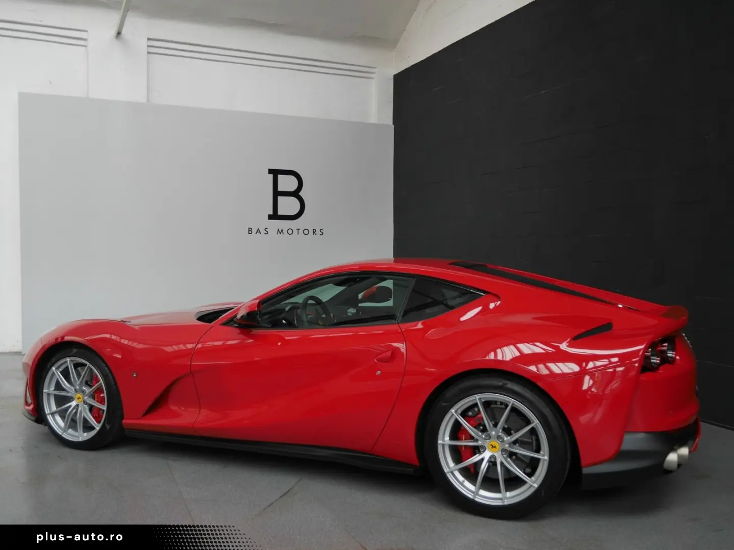 FERRARI 812 6.5 V12 Superfast DCT F1 LIFT Deutsch 2.Hand