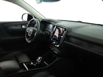 VOLVO XC40 Recharge T5 Ultimate Dark LED Pano Navi 20
