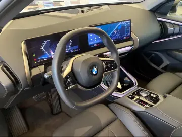 BMW X3 xDrive20i AHK Kamera