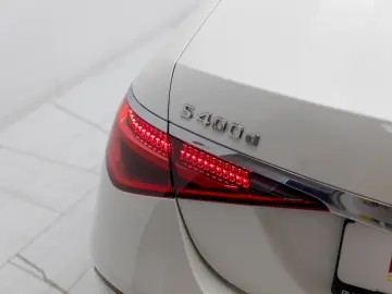 Mercedes-Benz S 400 d 4matic Pachet AMG