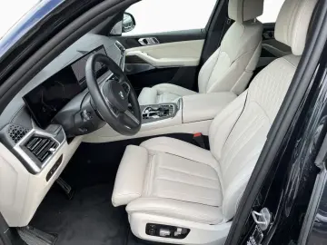 BMW X5 xDr30d M Sport Pro DA PA-Pr B W 7-Sitzer Pano