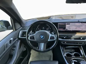 BMW X5 xDr50e M Sport Pro DA PA-Pr AHK IconicGl Pano