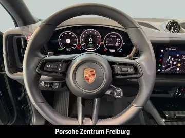 Porsche Cayenne E-Hybrid Black Edition