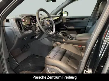 Porsche Cayenne E-Hybrid Black Edition