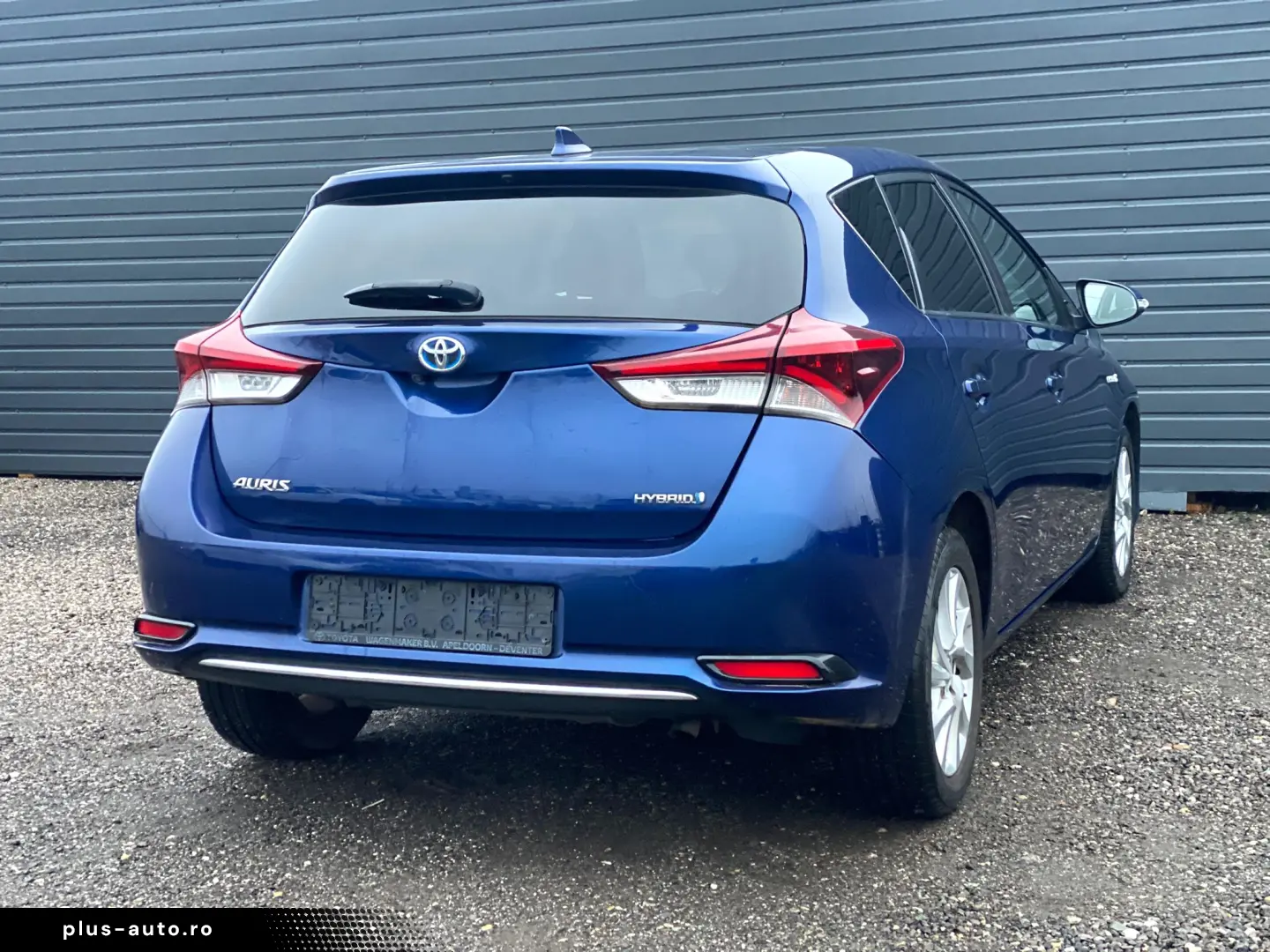 Toyota Auris Hybride 136H Design