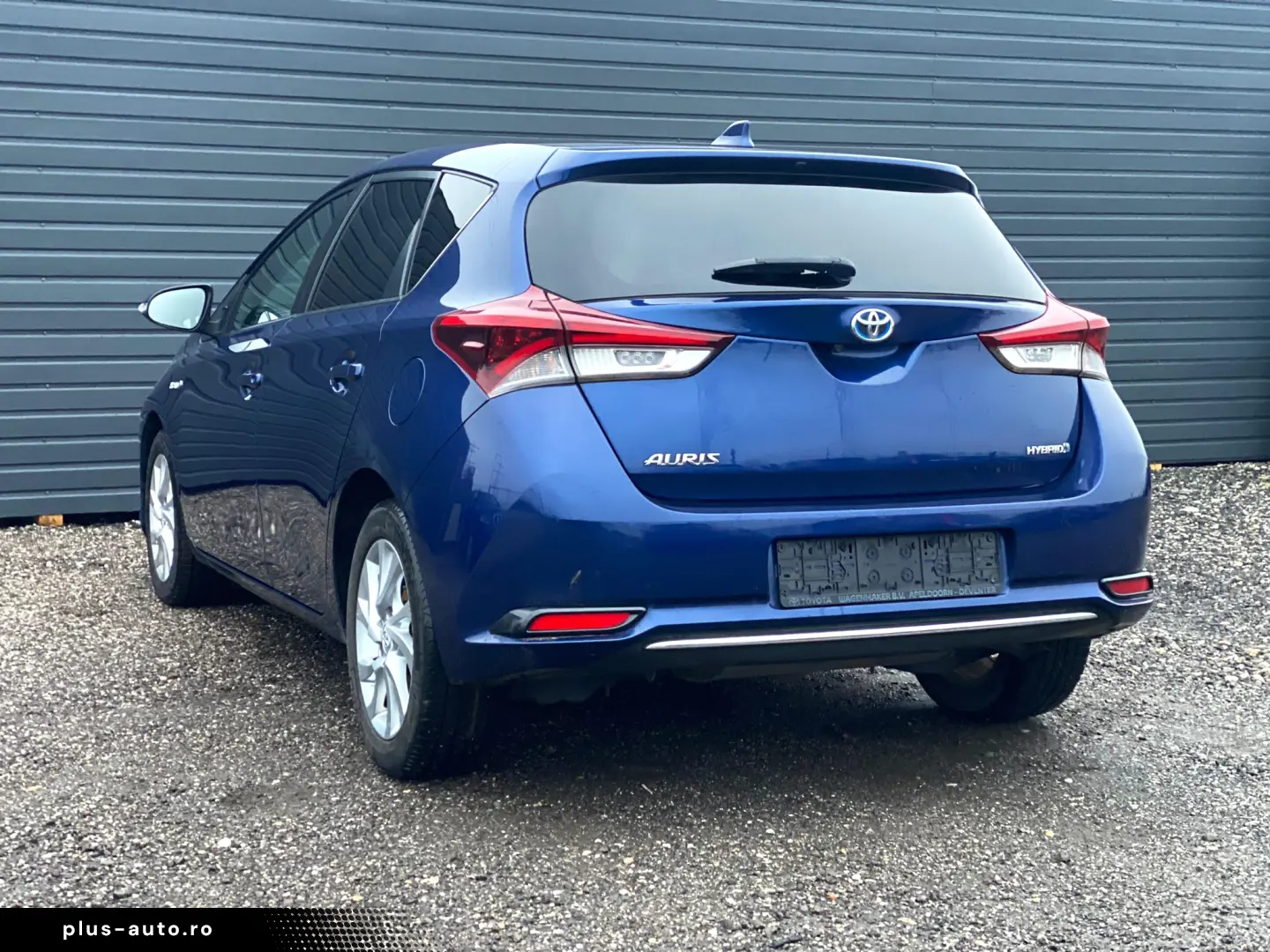 Toyota Auris Hybride 136H Design