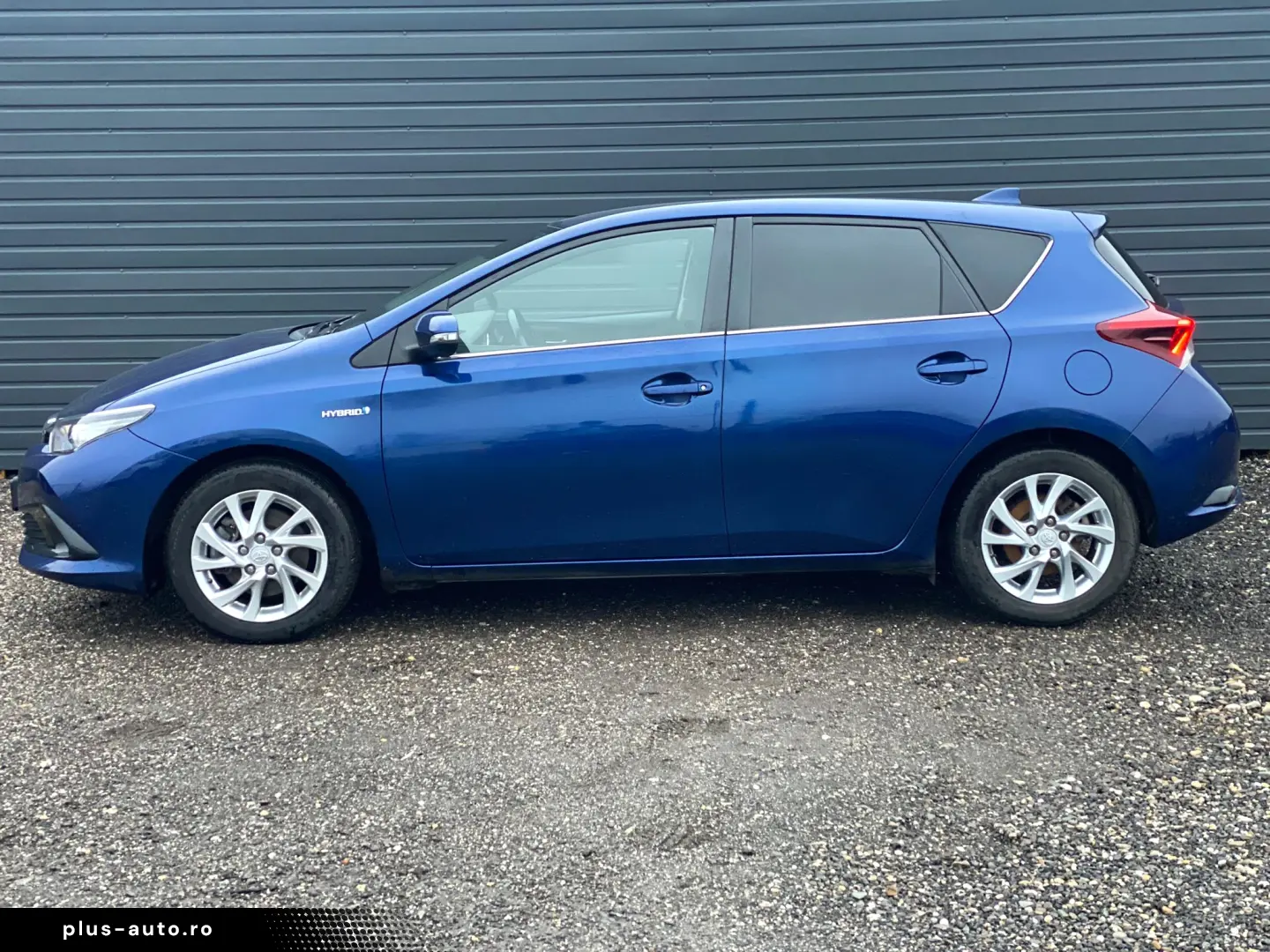 Toyota Auris Hybride 136H Design