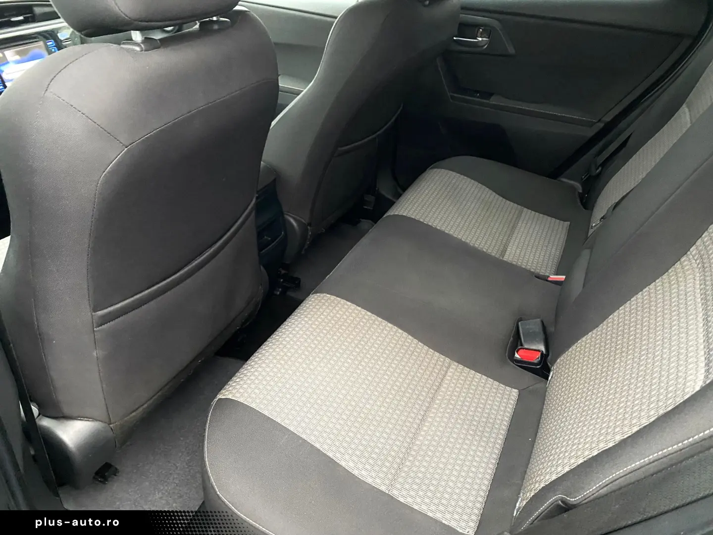 Toyota Auris Hybride 136H Design