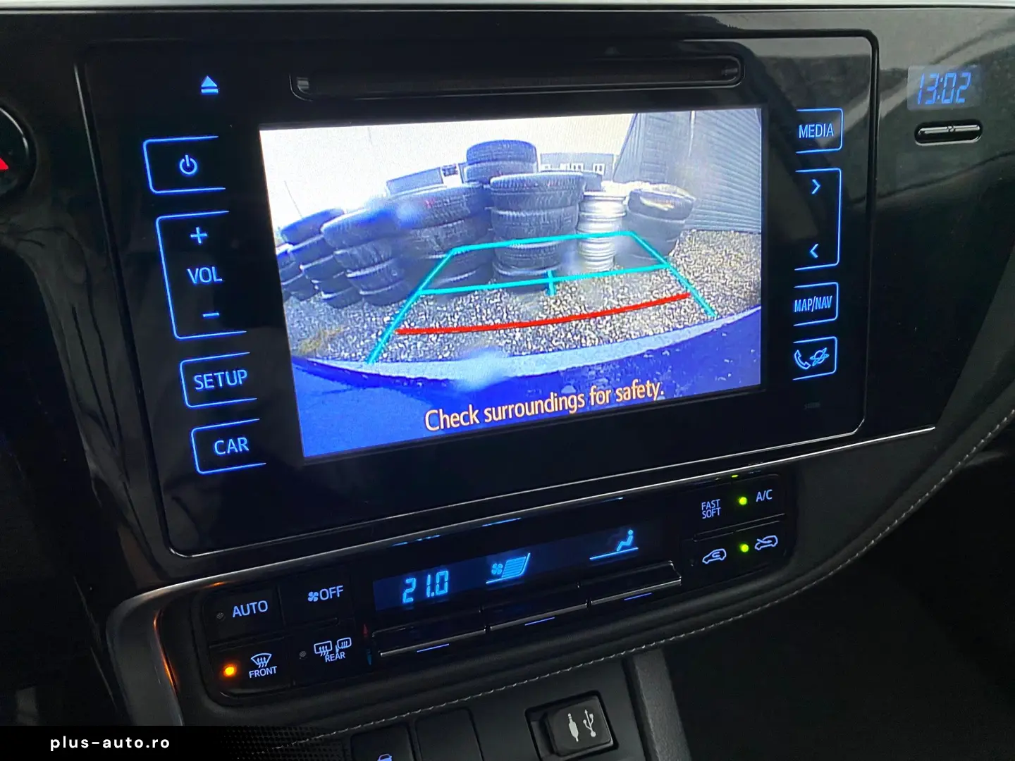 Toyota Auris Hybride 136H Design