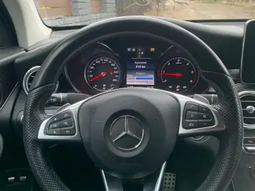Mercedes-Benz GLC 220