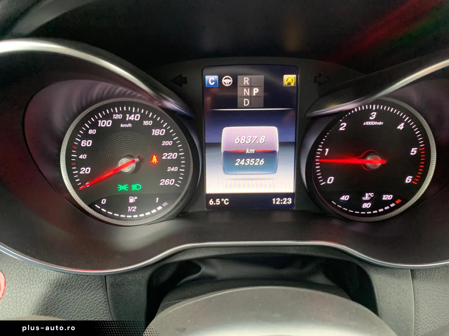 Mercedes-Benz GLC 220
