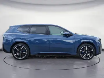 BMW iX3 50 xDrive M Sport AHK