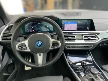 BMW X5 xDrive45e M Sport Pano Laser DA Pro 22´´ AHK