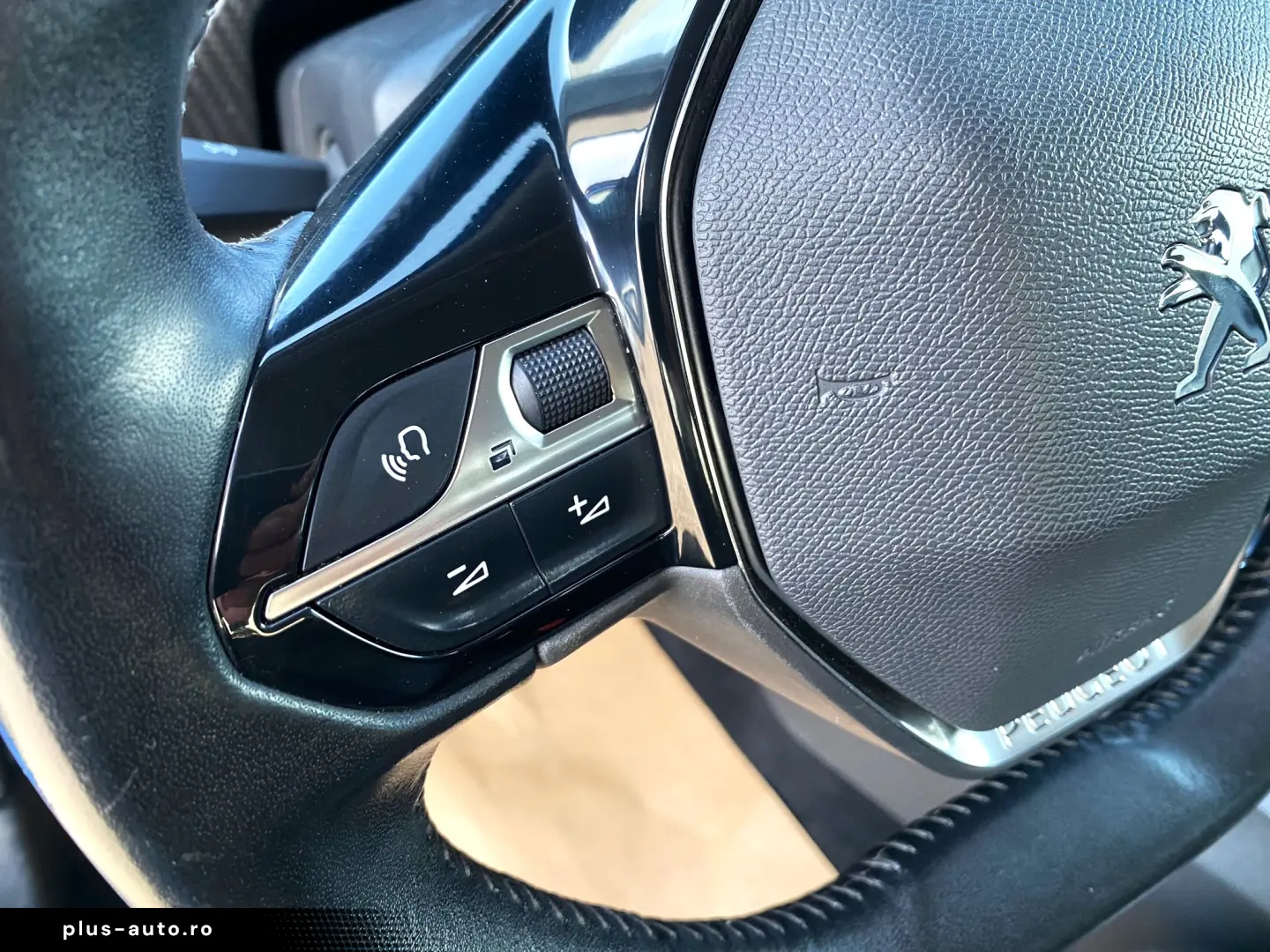 Peugeot 2008 1.2 PT B.L. Allure EAT 8