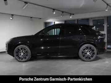 Porsche Cayenne Black Edition