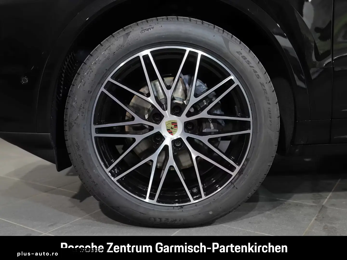 Porsche Cayenne Black Edition