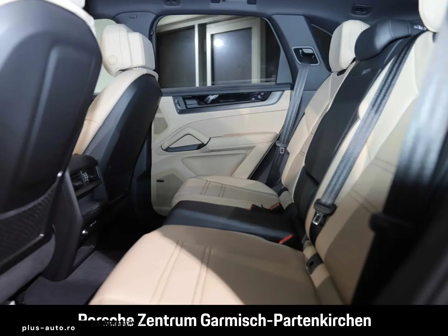 Porsche Cayenne Black Edition