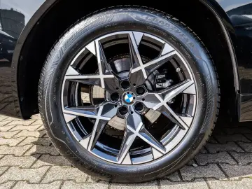 BMW X3 20d xDrive M Sport AHK Pano Memory DA  H K PA