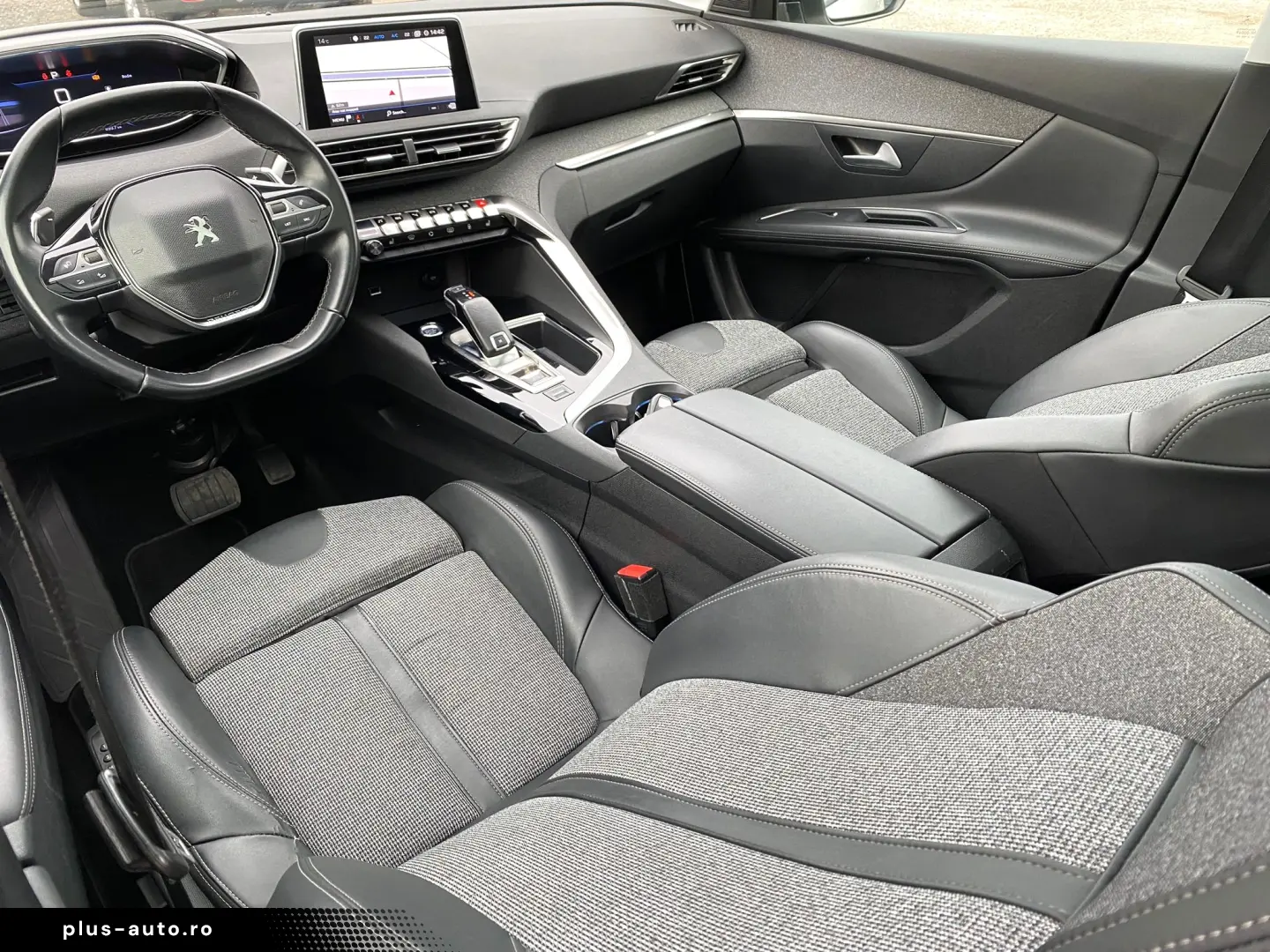 Peugeot 3008 – 1.2 Allure Automat Panoramic