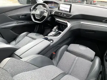 Peugeot 3008 – 1.2 Allure Automat Panoramic