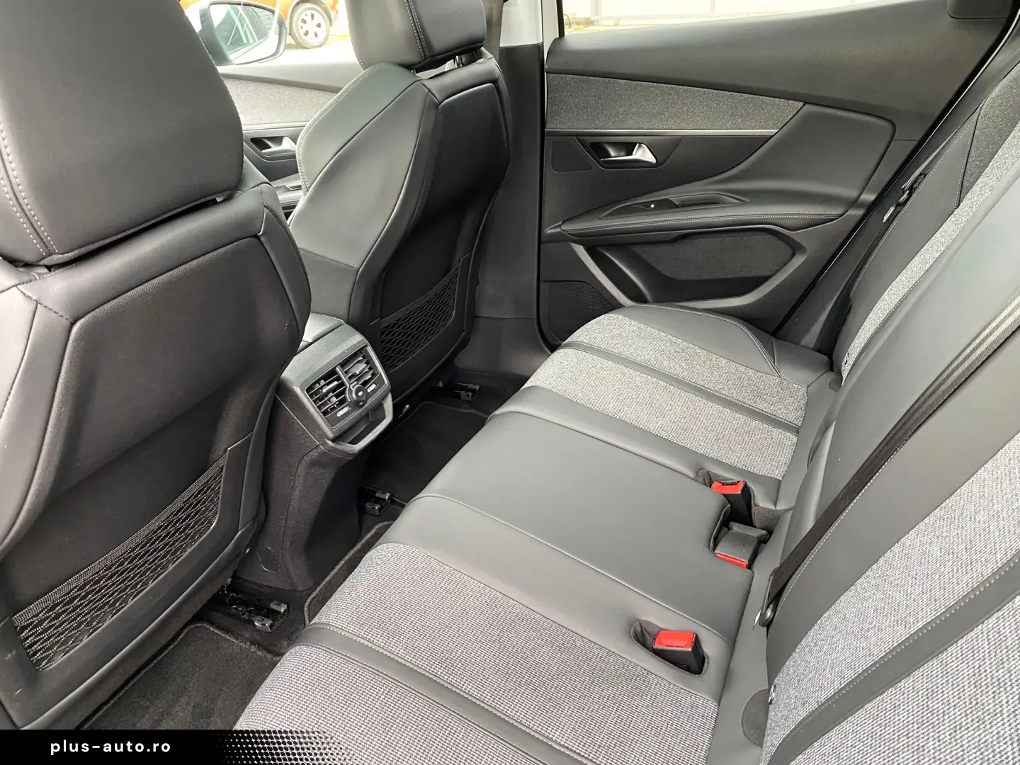 Peugeot 3008 – 1.2 Allure Automat Panoramic