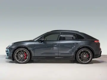 PORSCHE Macan Turbo Sport Chrono InnoDrive Massagesitze