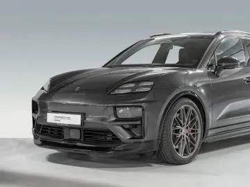 PORSCHE Macan Turbo Sport Chrono InnoDrive Massagesitze
