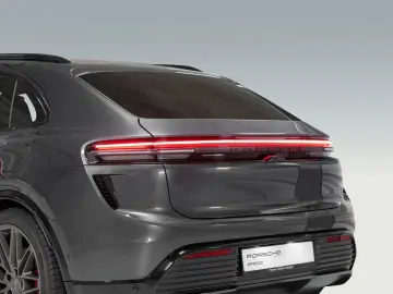 PORSCHE Macan Turbo Sport Chrono InnoDrive Massagesitze